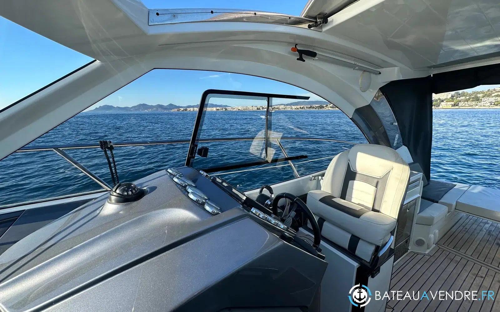 slider 10 Galeon 335 HTS