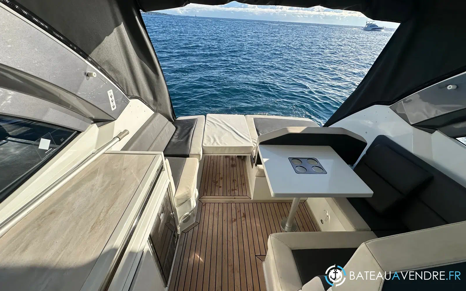 slider 20 Galeon 335 HTS