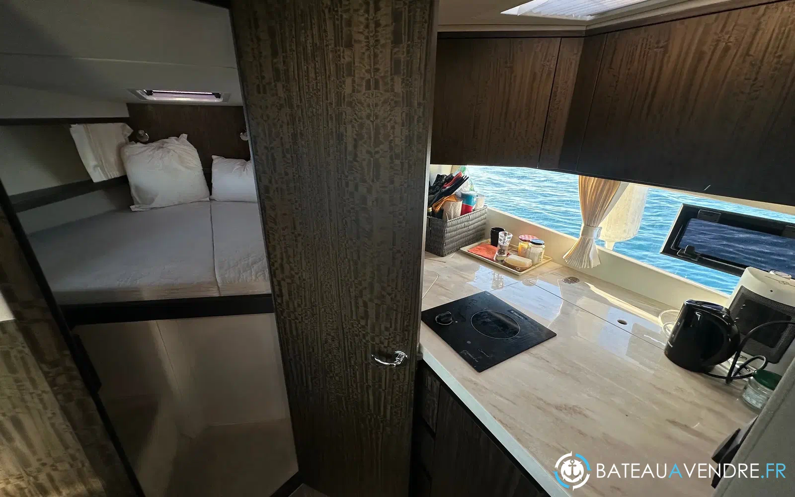 slider 29 Galeon 335 HTS