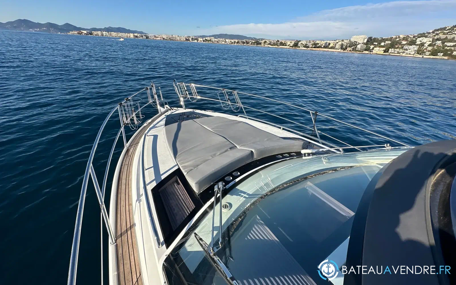 slider 8 Galeon 335 HTS