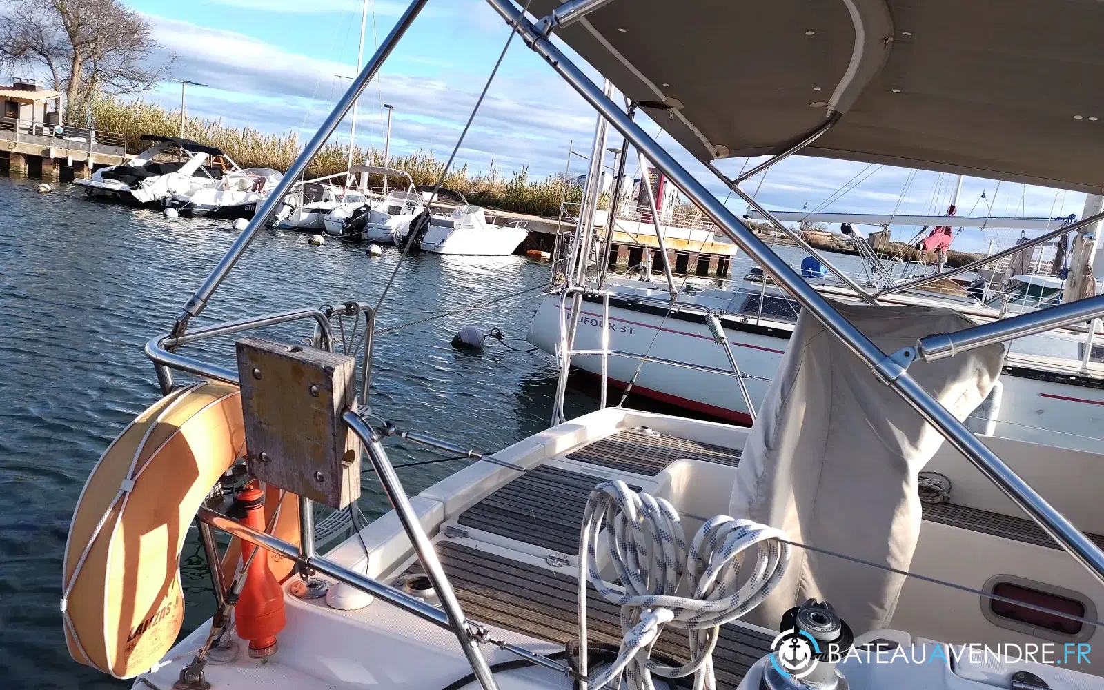 slider 3 Beneteau Oceanis 31