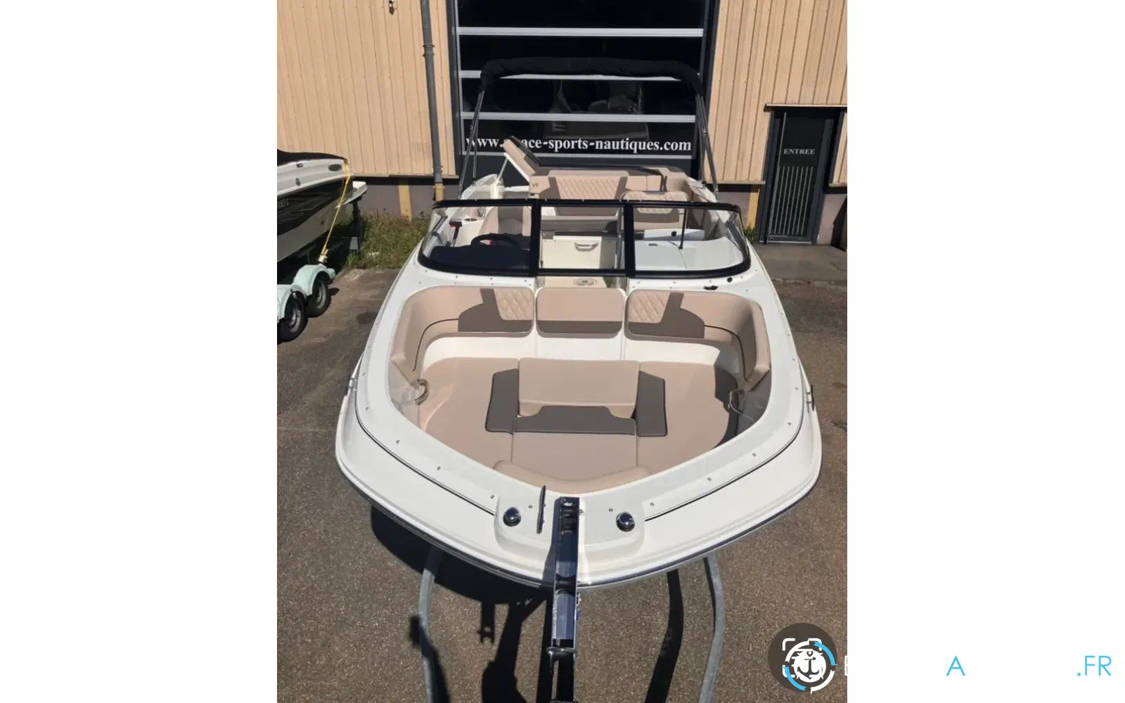 slider 2 Bayliner VR6