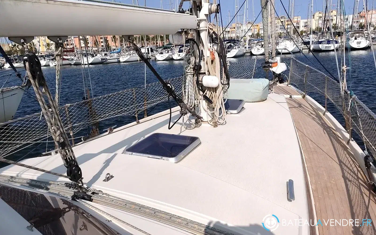 slider 14 Amel Santorin Ketch