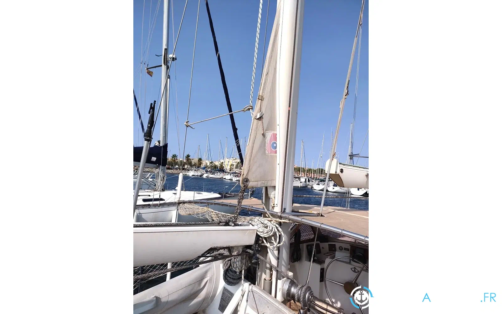 slider 18 Amel Santorin Ketch