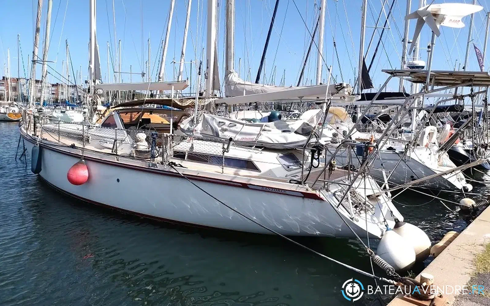 slider 1 Amel Santorin Ketch
