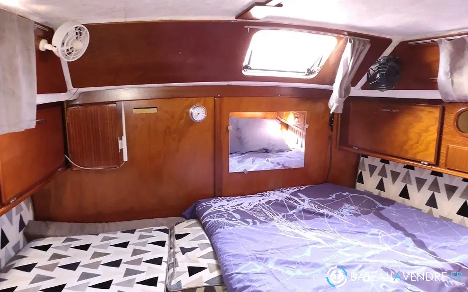 slider 40 Amel Santorin Ketch