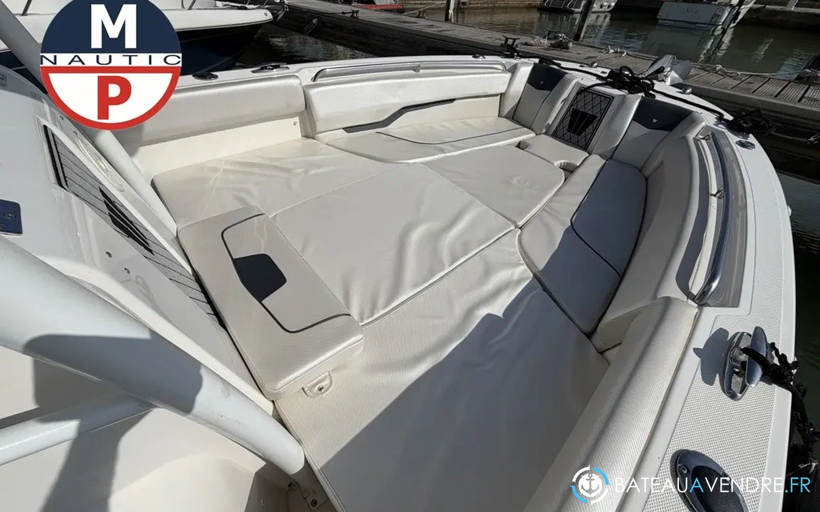 slider 1 Wellcraft Fisherman 242