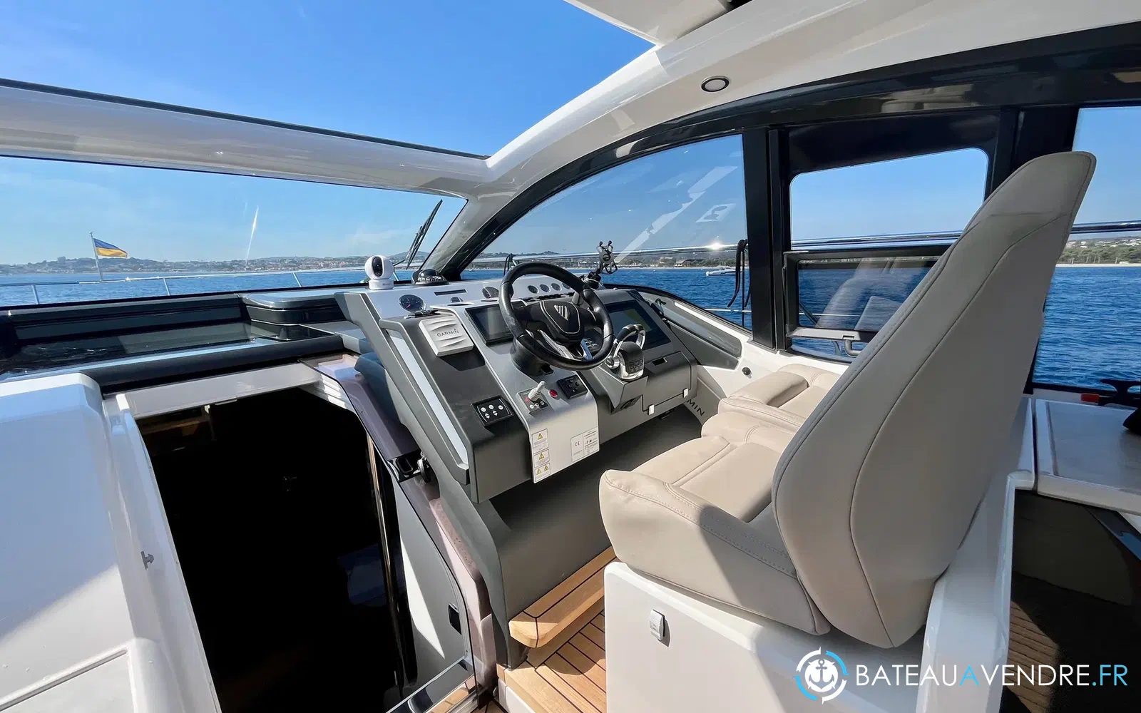 slider 7 Fairline Targa 45 Open