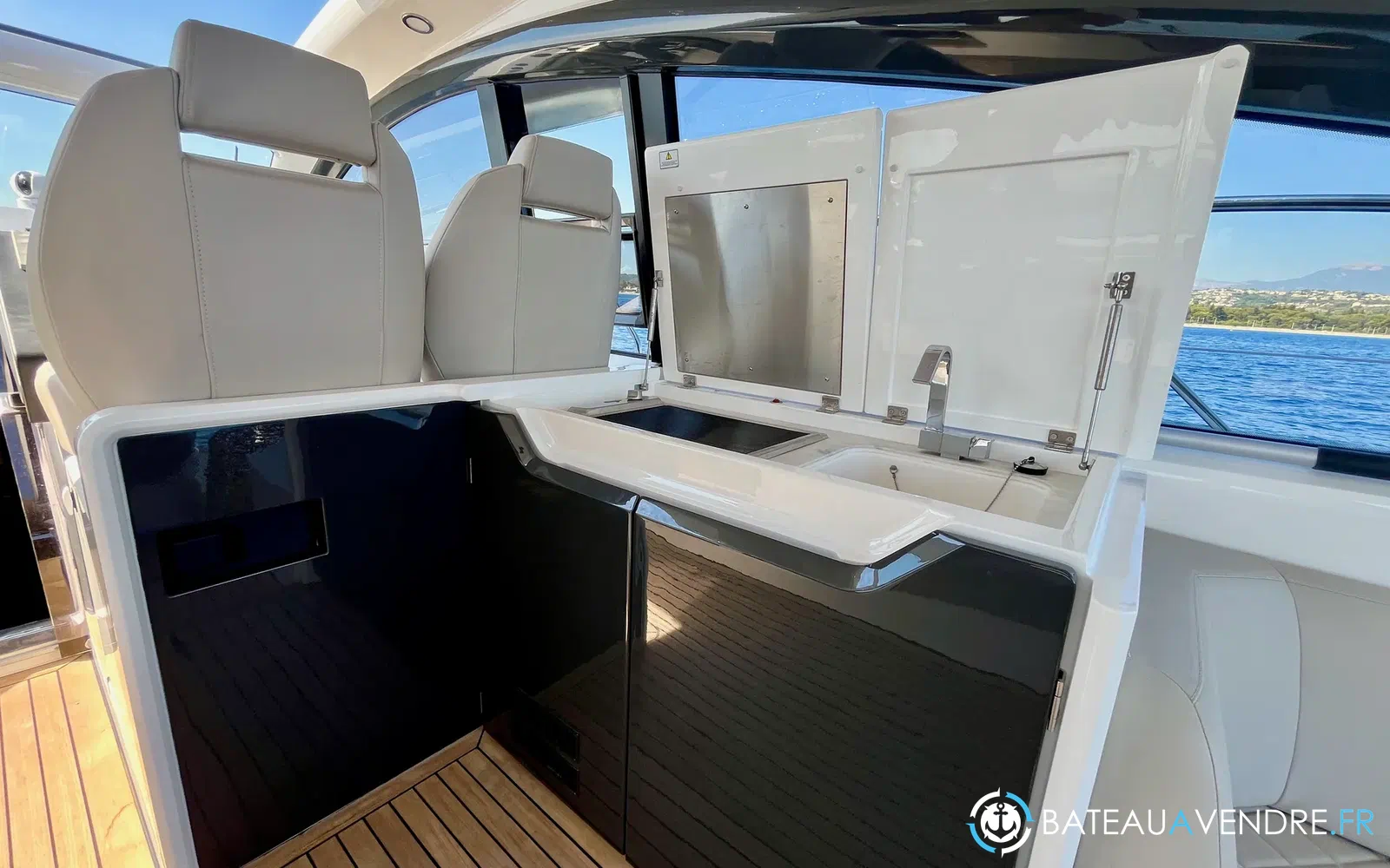 slider 10 Fairline Targa 45 Open