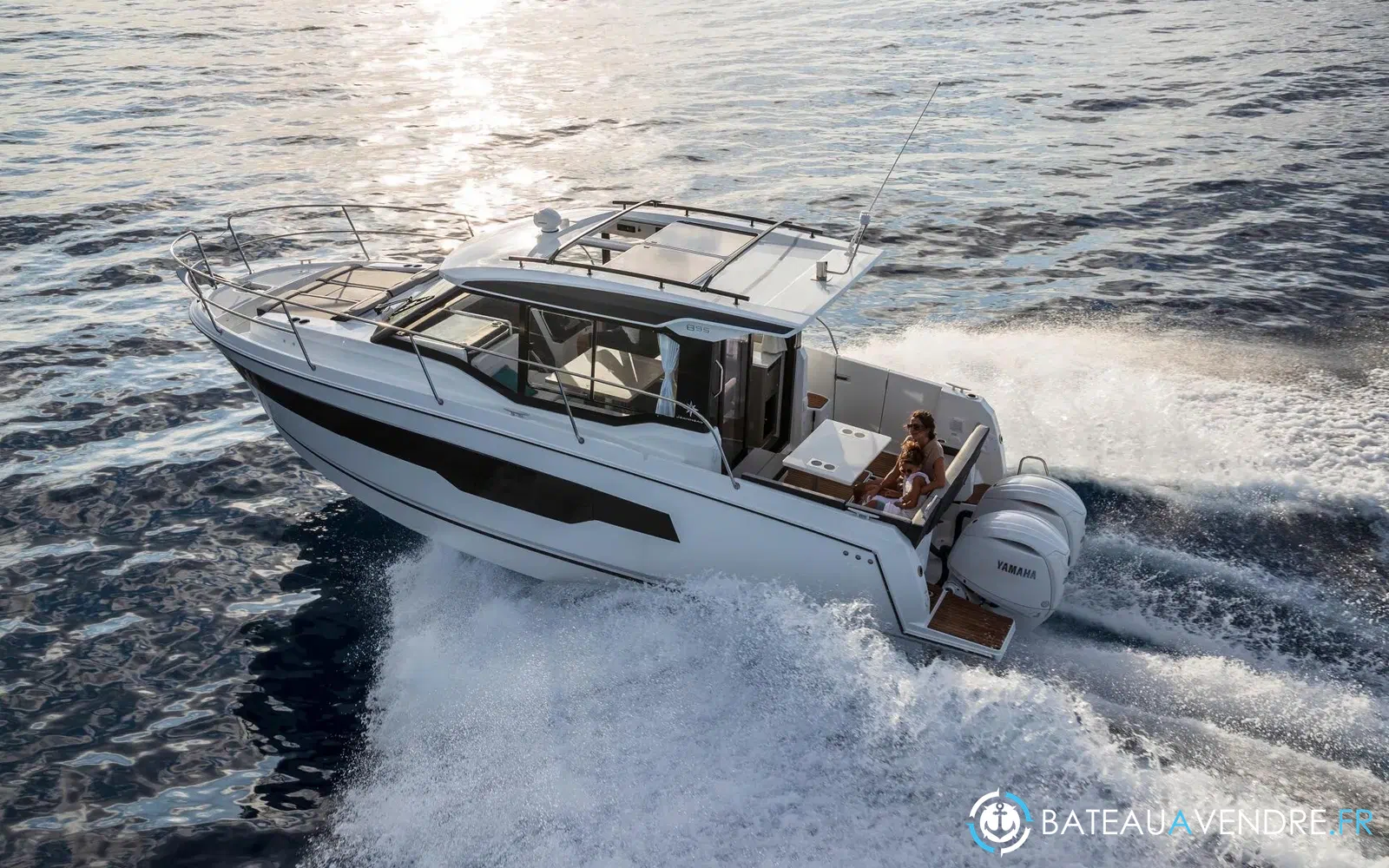slider 7 Jeanneau Merry Fisher 895 Serie 2