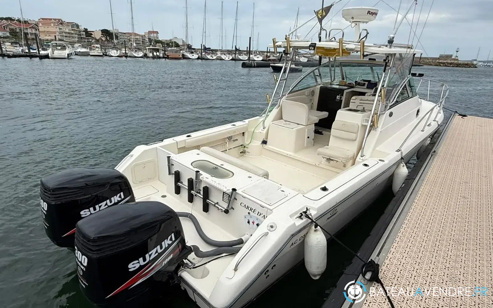 slider 23 Pursuit OS 305