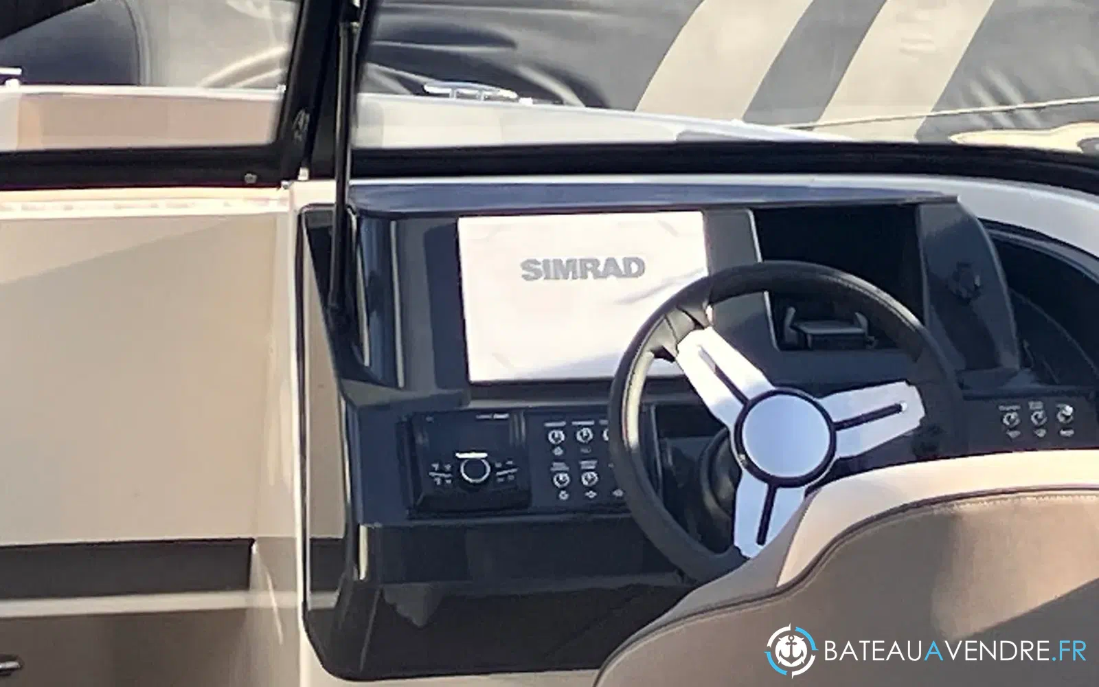 slider 9 Bayliner V20i