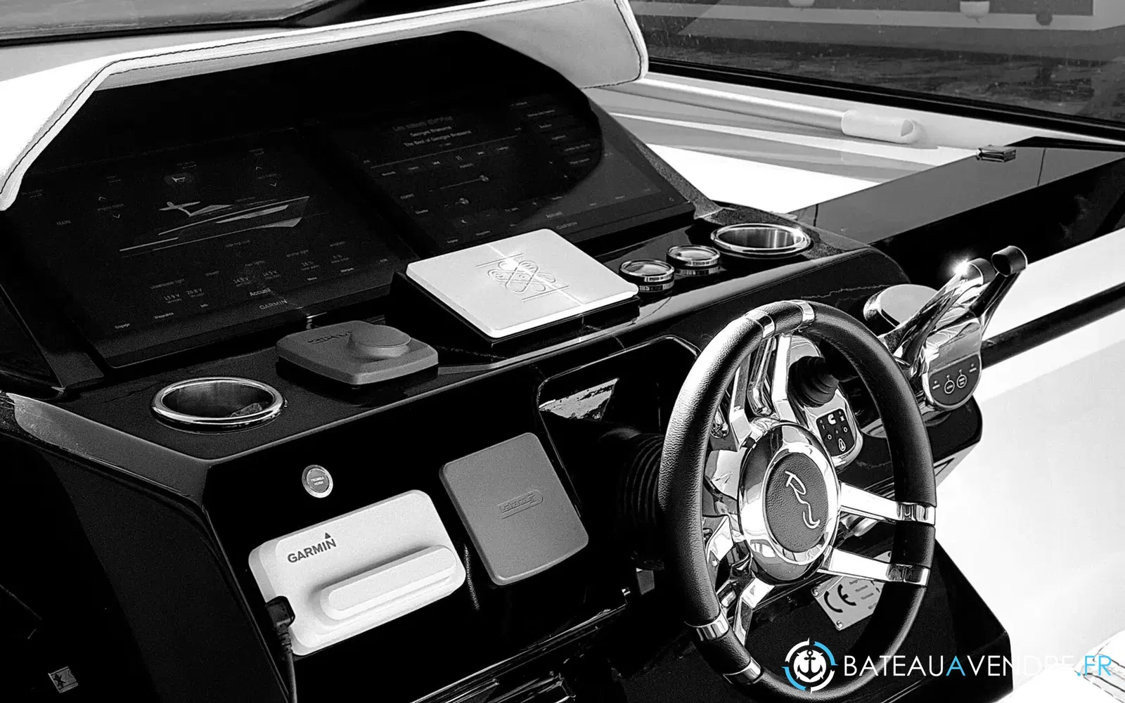 slider 12 Rio Yachts Daytona 50