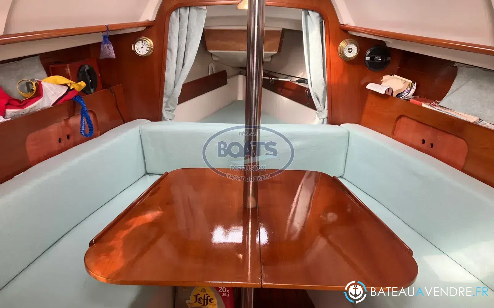 slider 1 Beneteau Oceanis 281