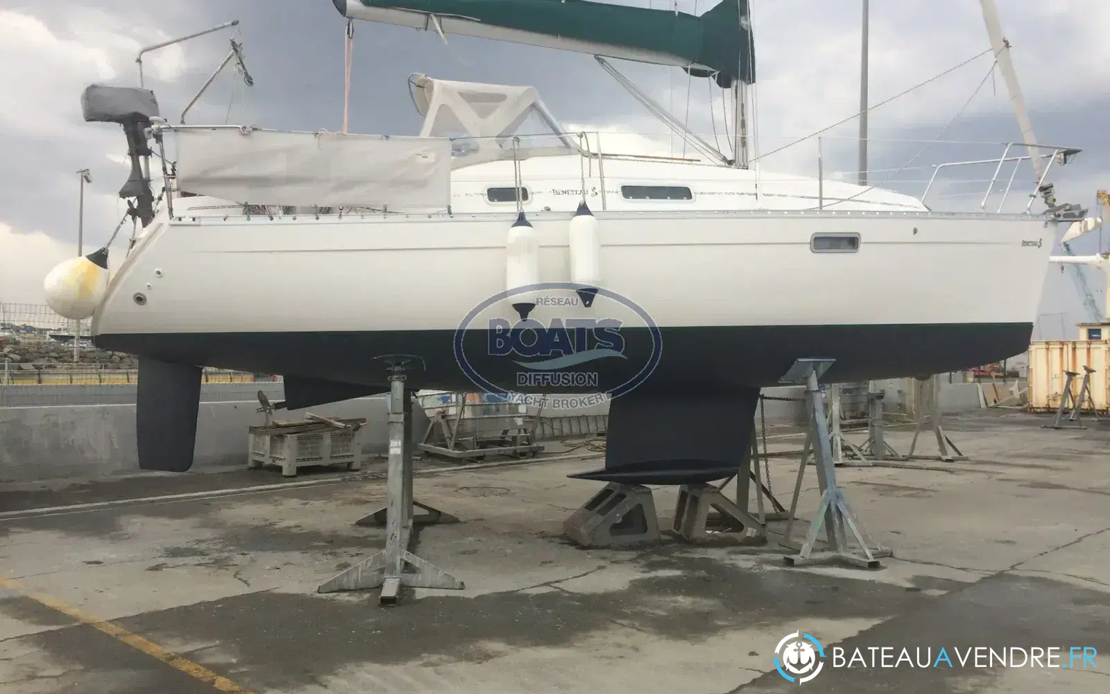 slider 2 Beneteau Oceanis 281
