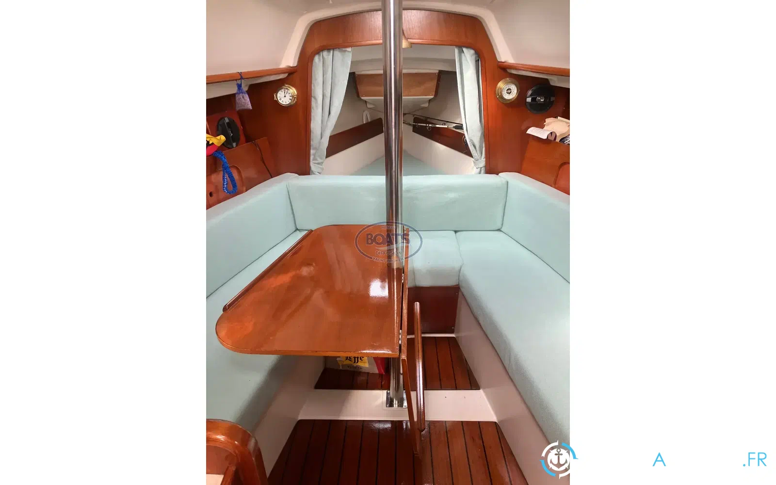 slider 3 Beneteau Oceanis 281