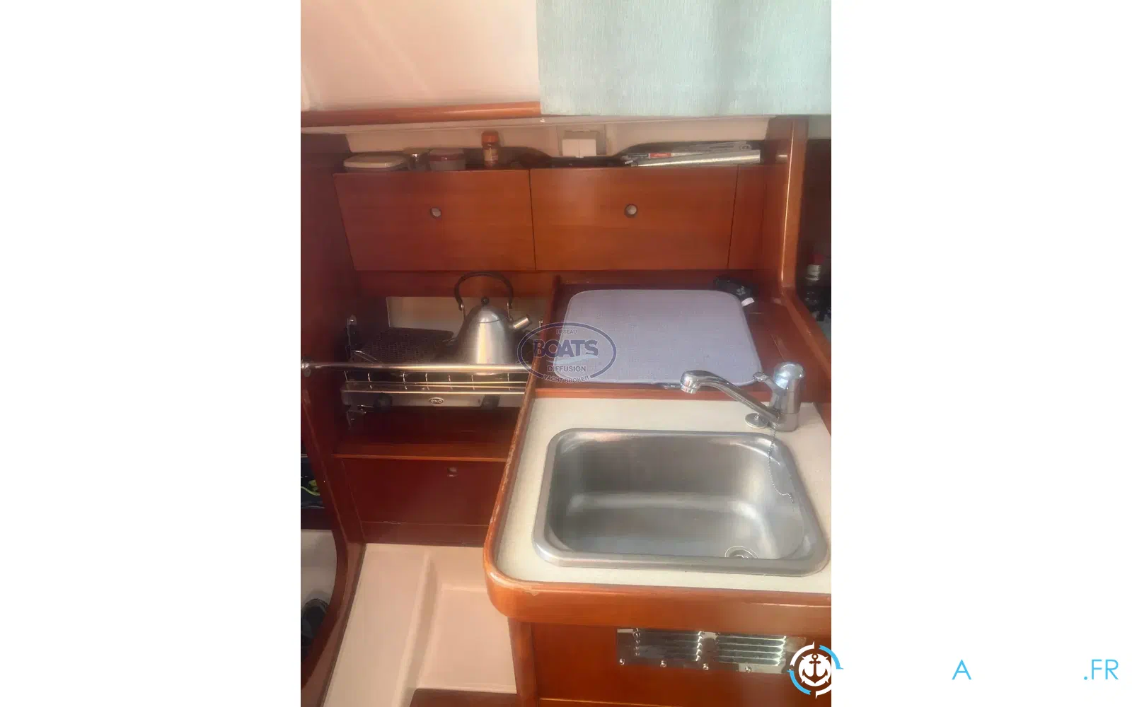 slider 4 Beneteau Oceanis 281