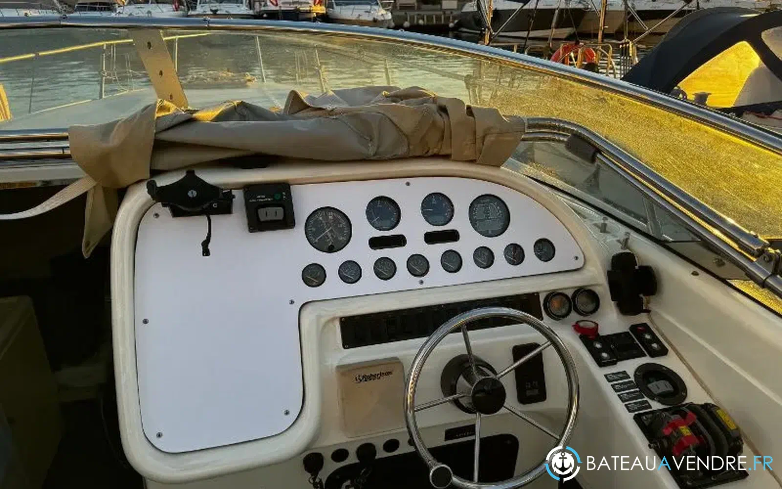 slider 3 Sunseeker Tomahawk 37