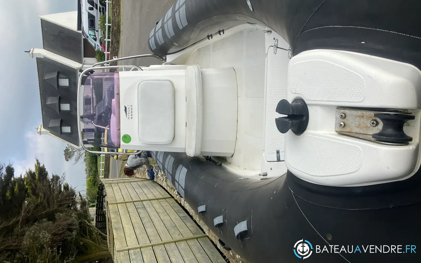 slider 9 Brig Falcon 570