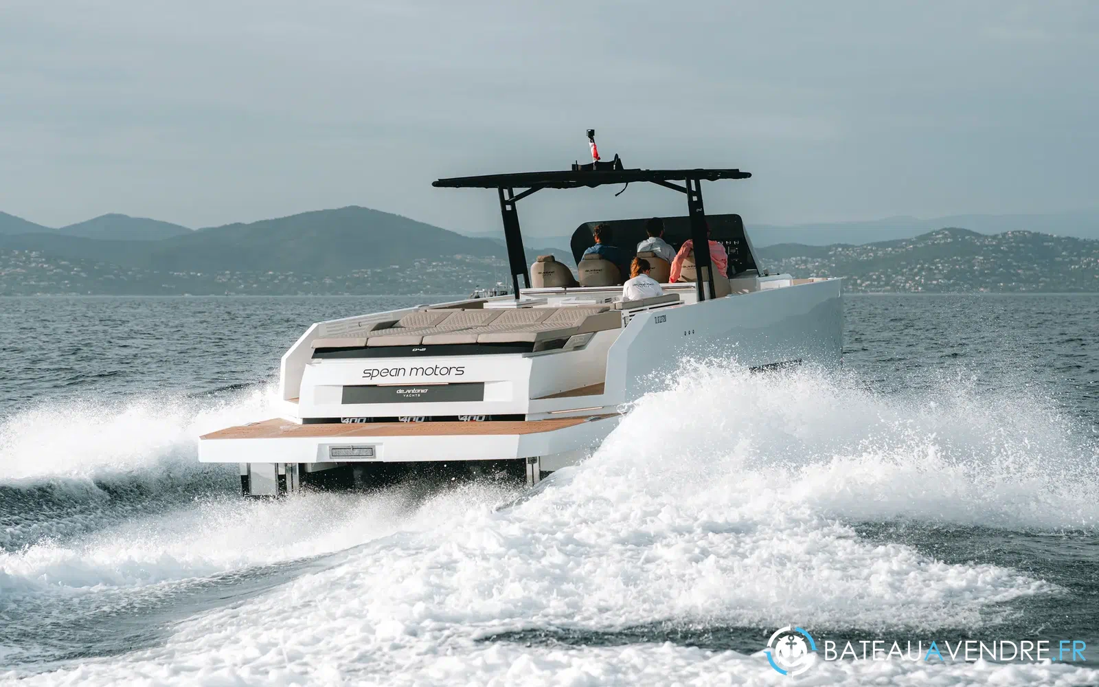 slider 2 De Antonio Yachts D42