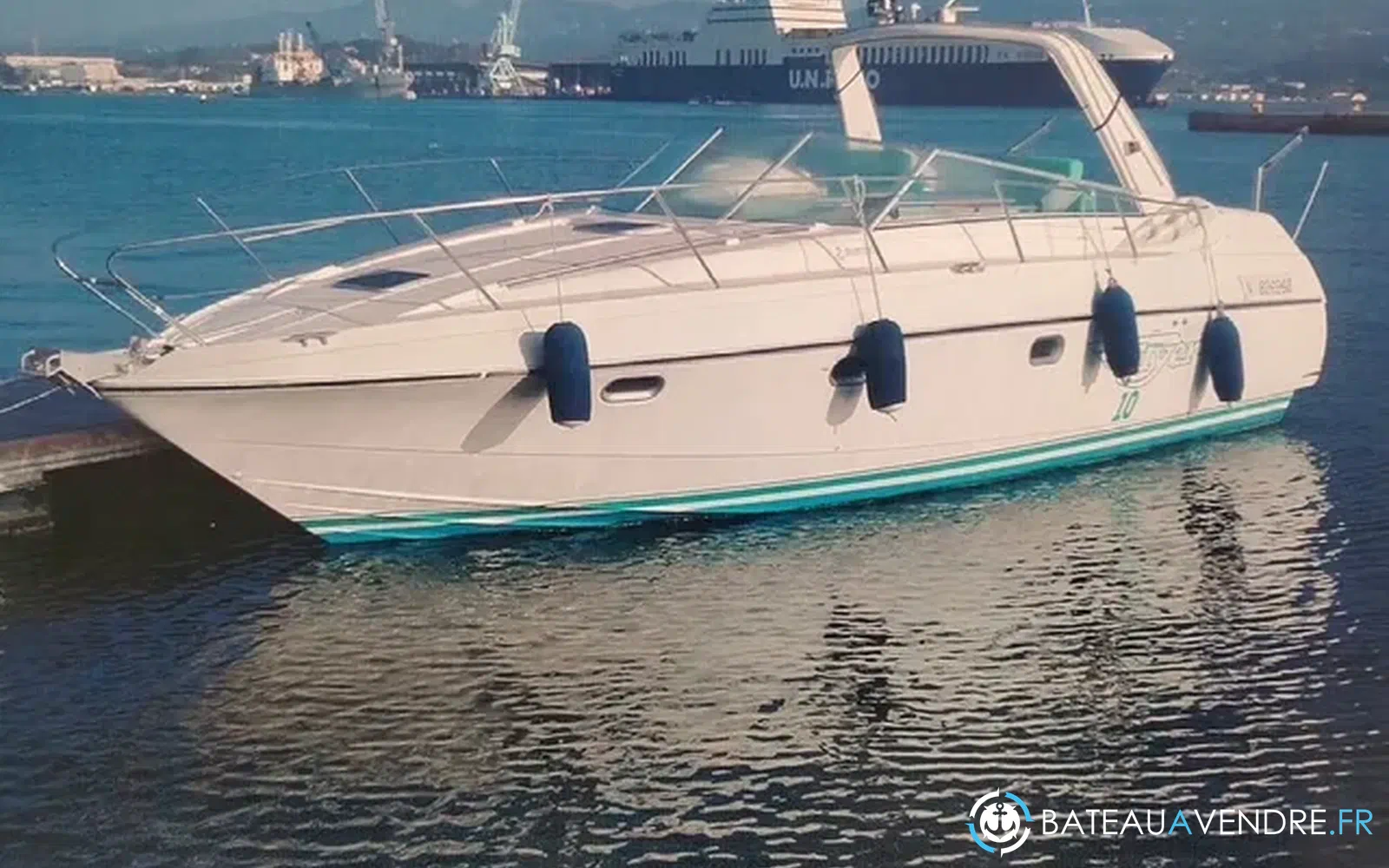 slider 0 Beneteau Flyer 10 Grand Prix