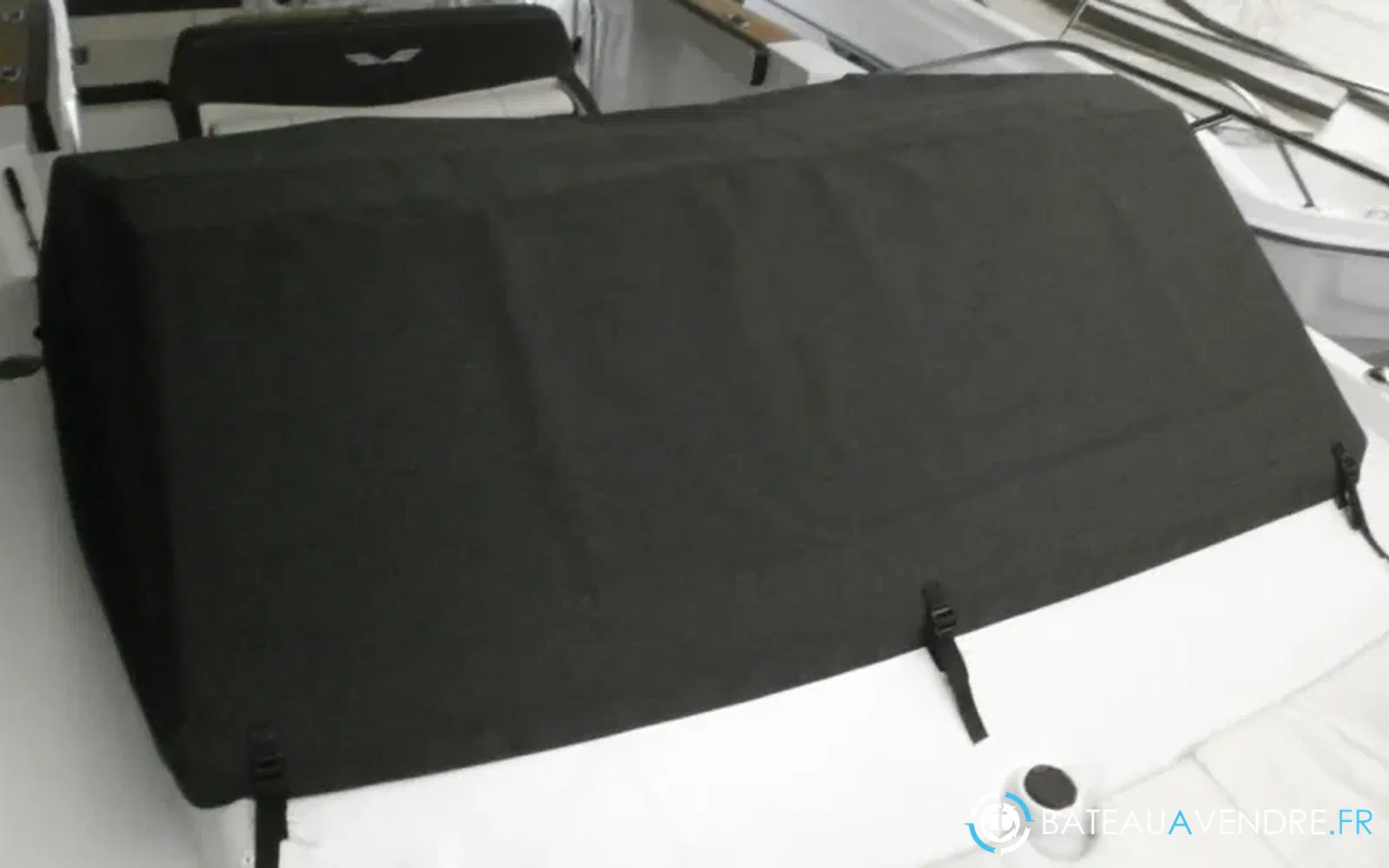 slider 1 Taud de console Beneteau Flyer 8.8 Sun Deck