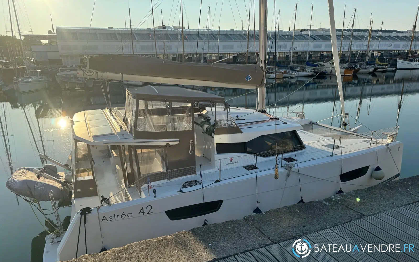 slider 1 Fountaine Pajot Astrea 42