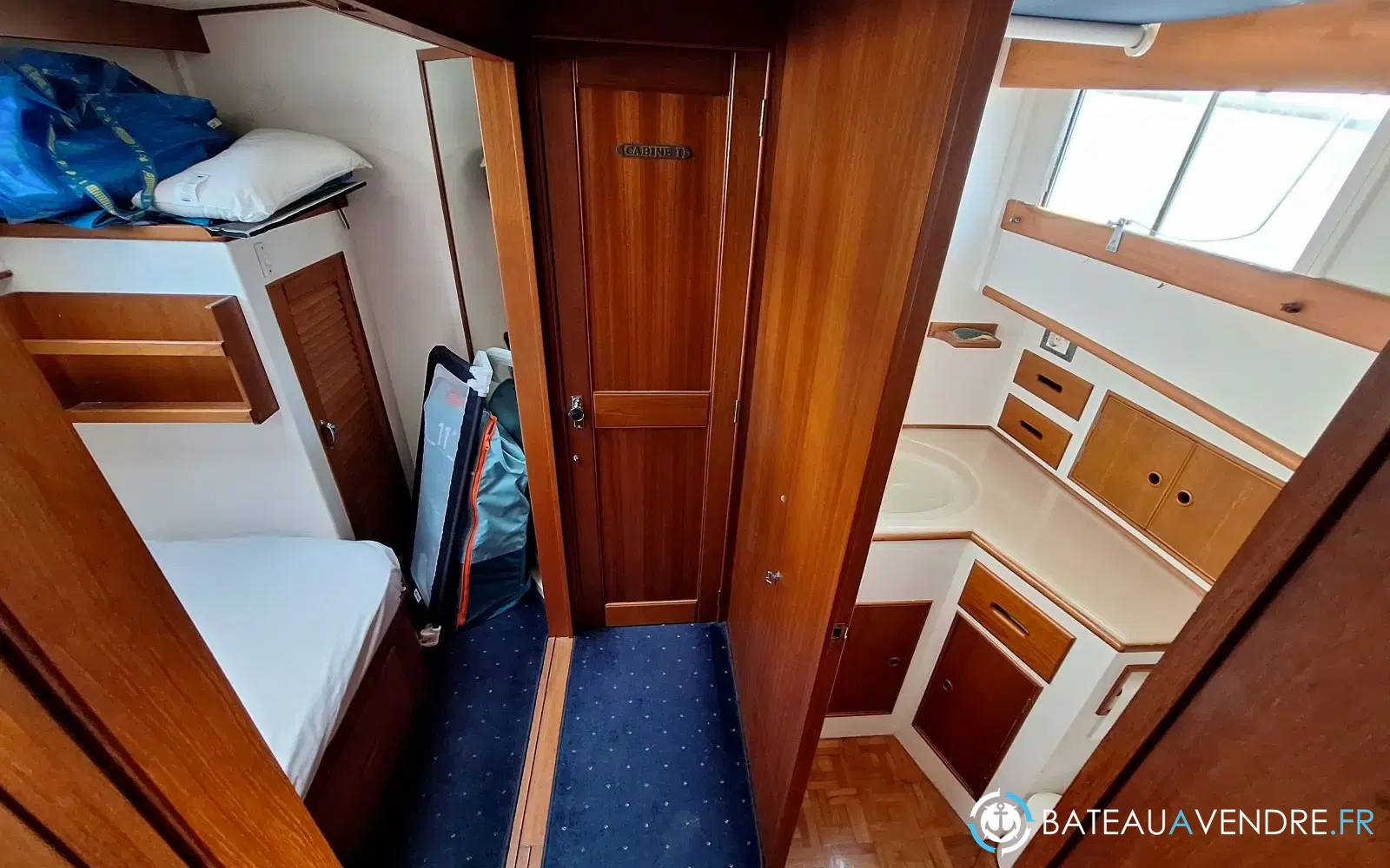 slider 13 Grand Banks 42