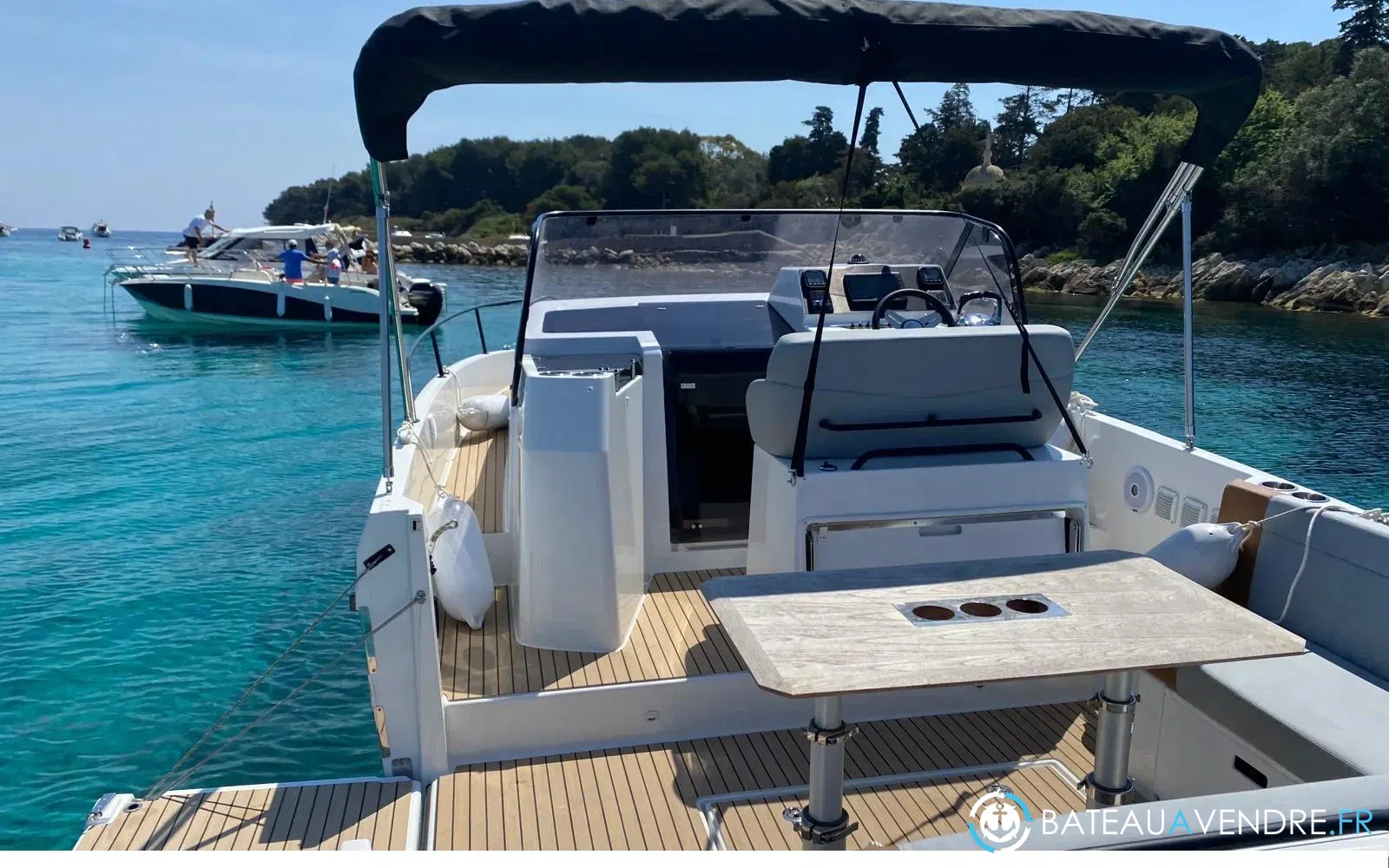slider 1 Beneteau Flyer 9 sundeck