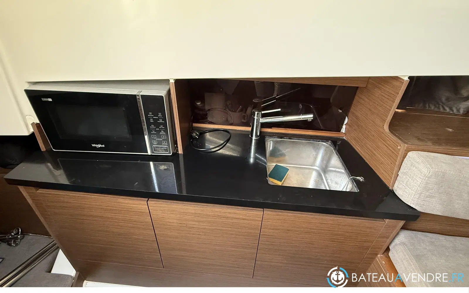 slider 8 Beneteau Flyer 9 sundeck