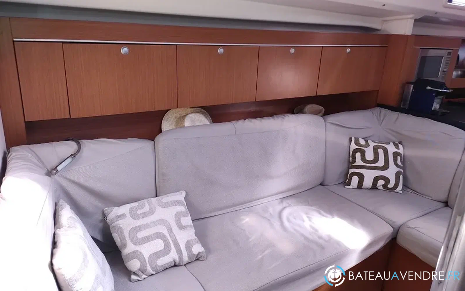 slider 38 Hanse 415