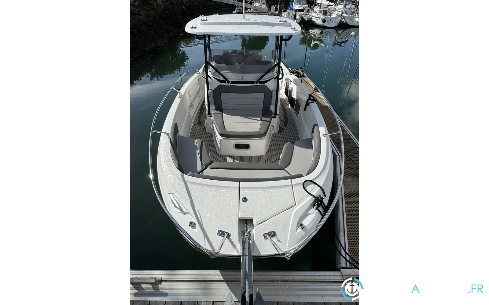 slider 1 Jeanneau Cap Camarat 9.0 CC