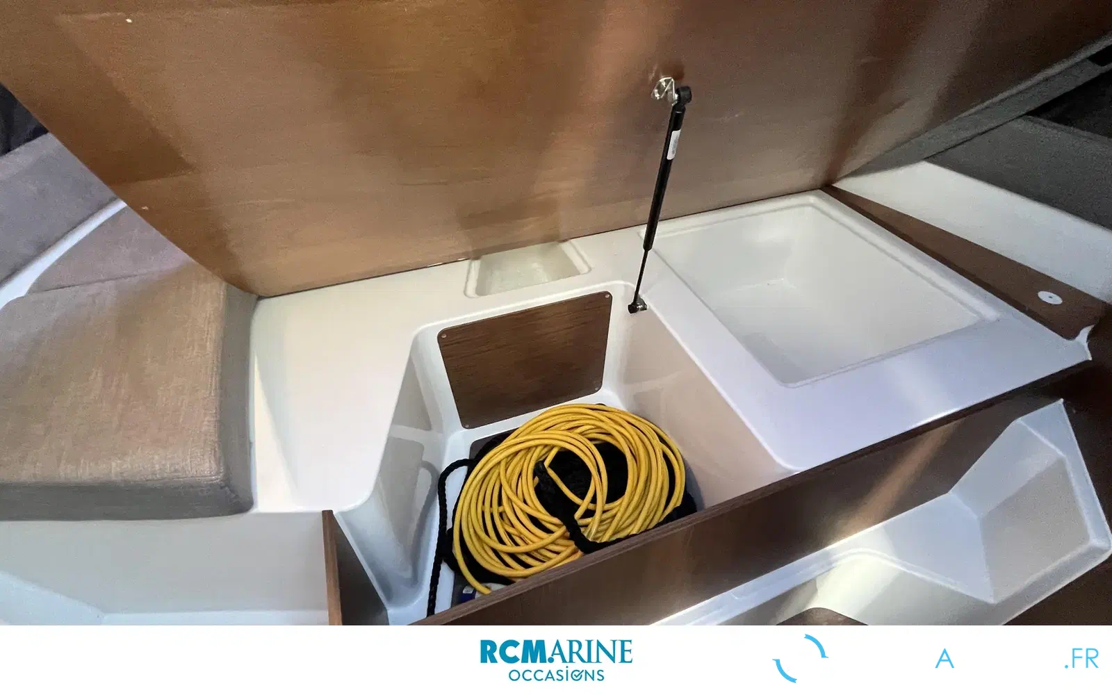 slider 13 Beneteau Antares 9 OB