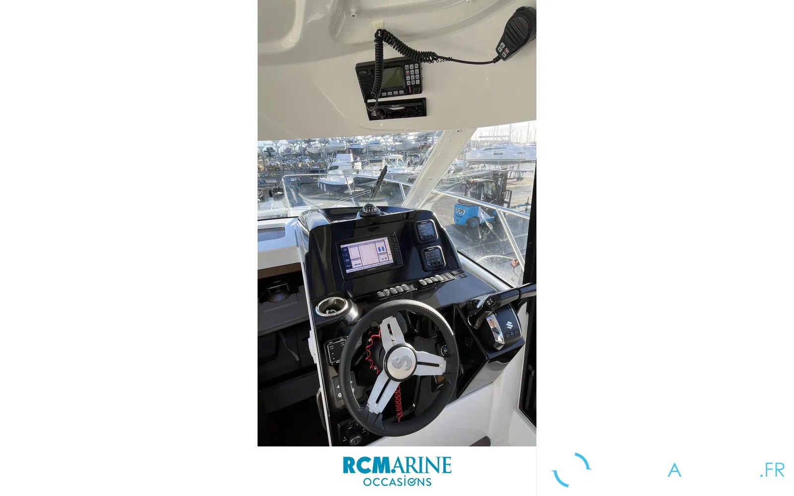 slider 15 Beneteau Antares 9 OB