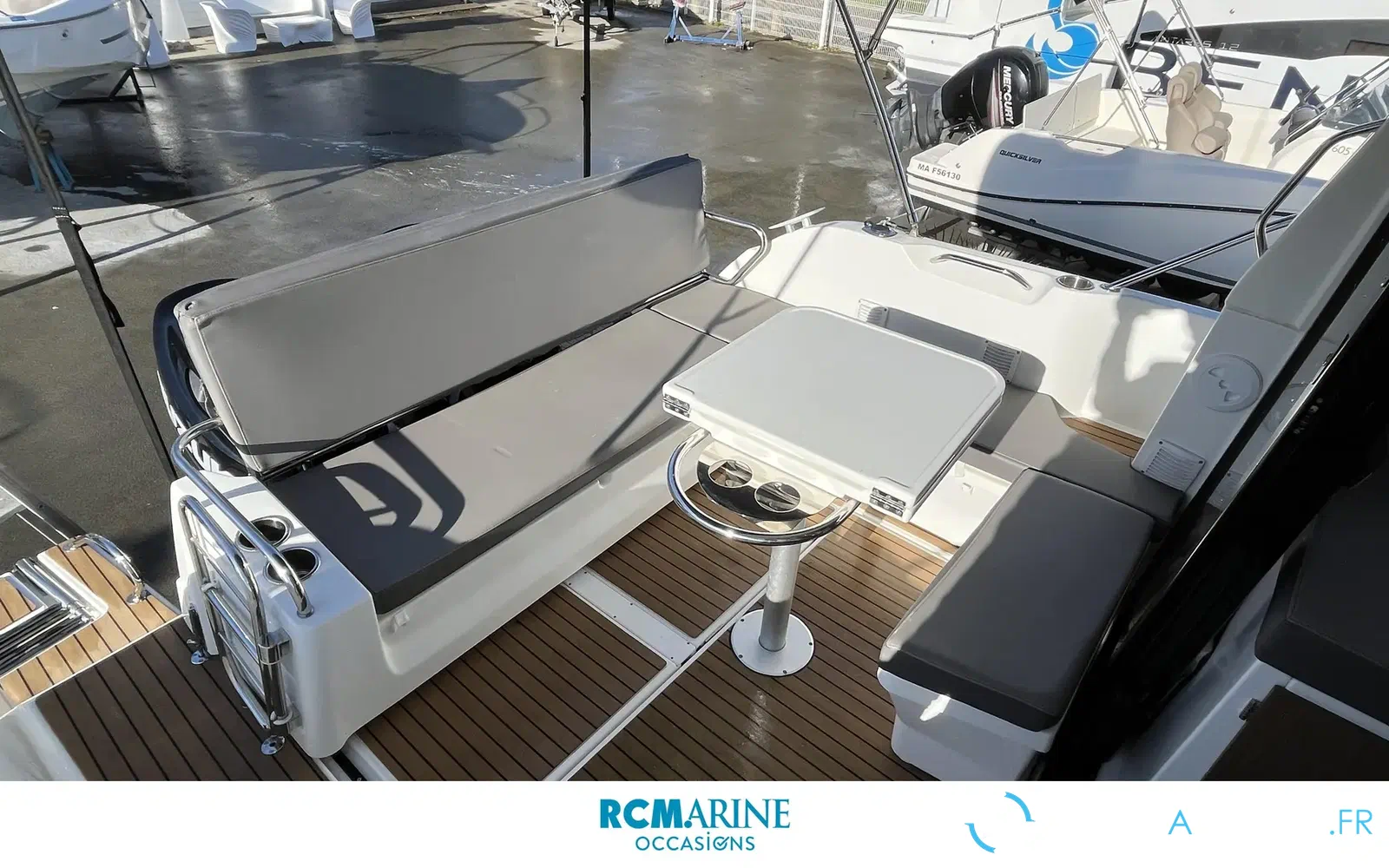 slider 4 Beneteau Antares 9 OB