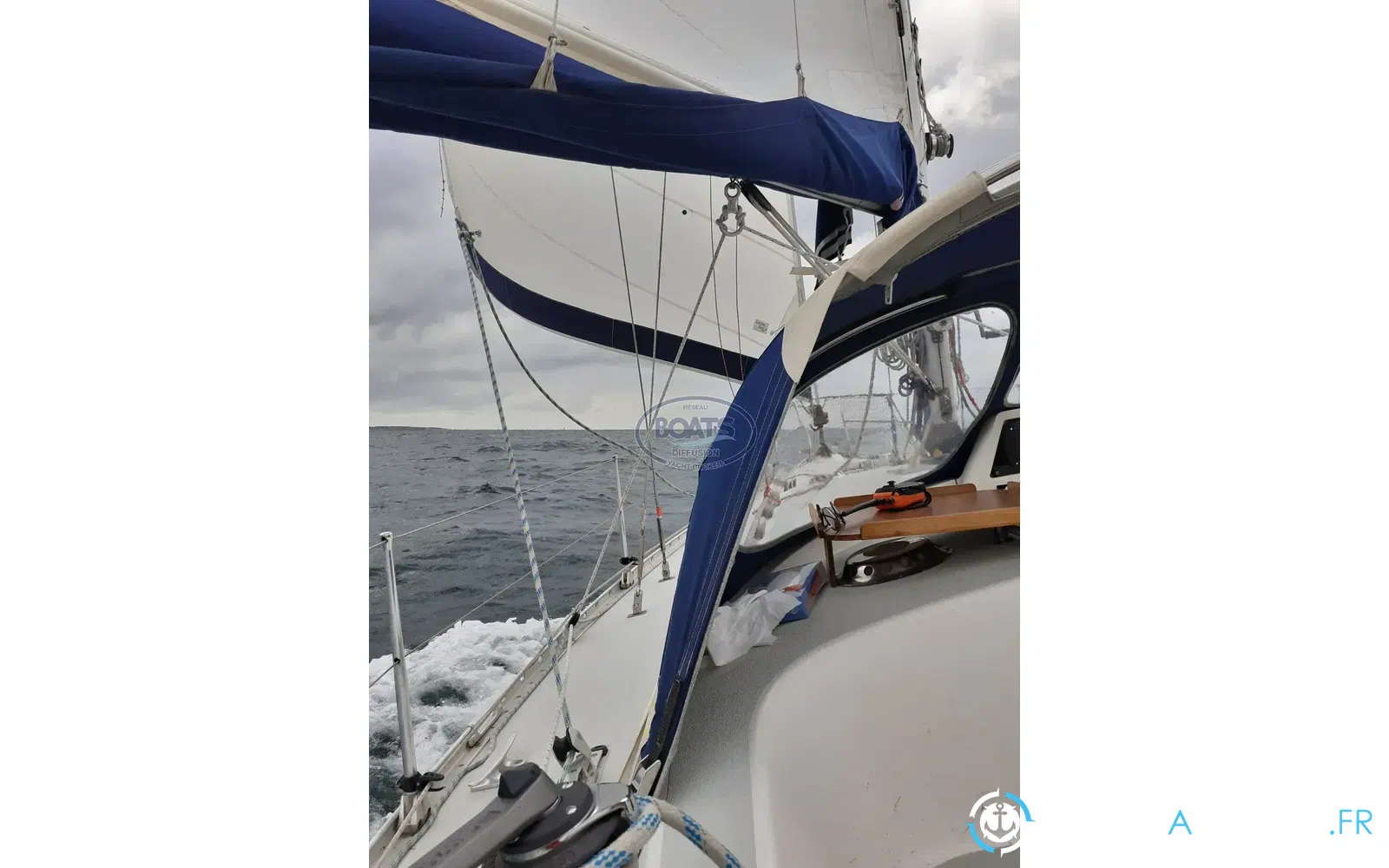 slider 13 Marine Project Moody 346