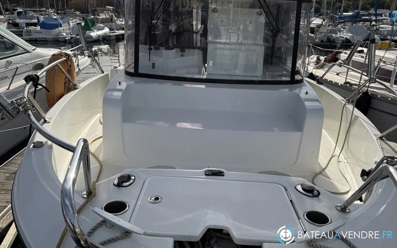 slider 3 Beneteau Barracuda 9