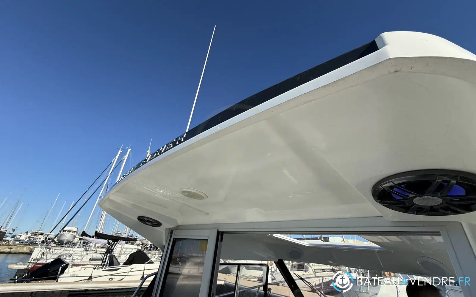 slider 9 Jeanneau Merry Fisher 695 Serie 2
