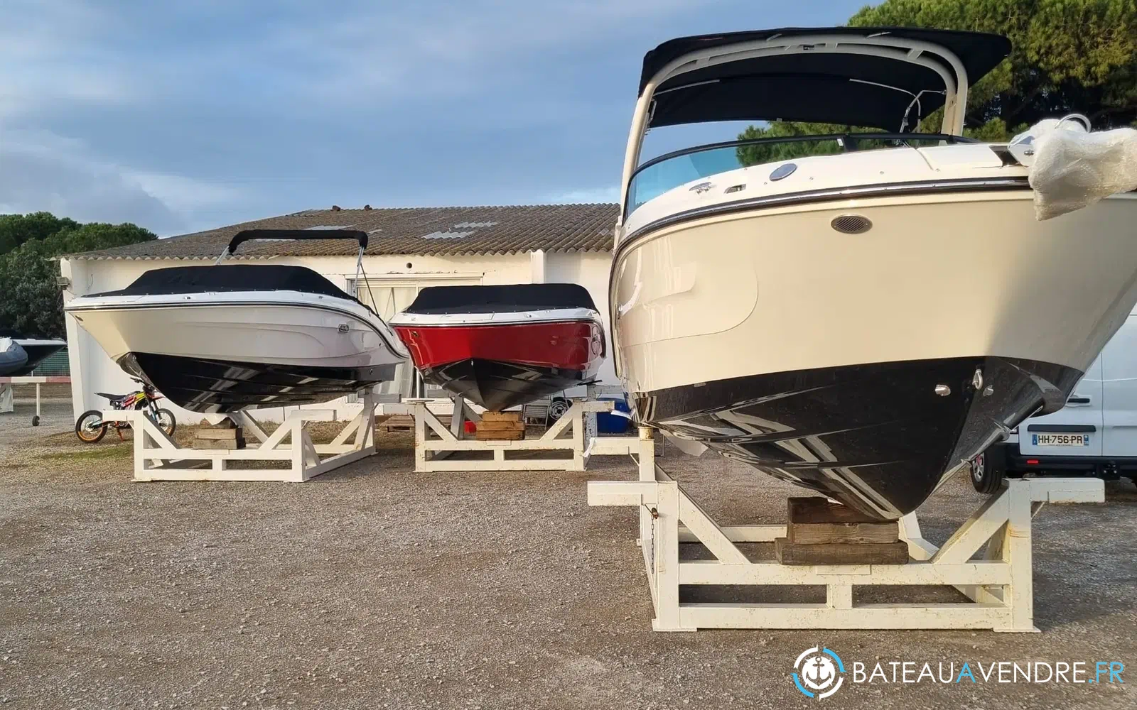slider 19 Sea Ray SDX 250 OB