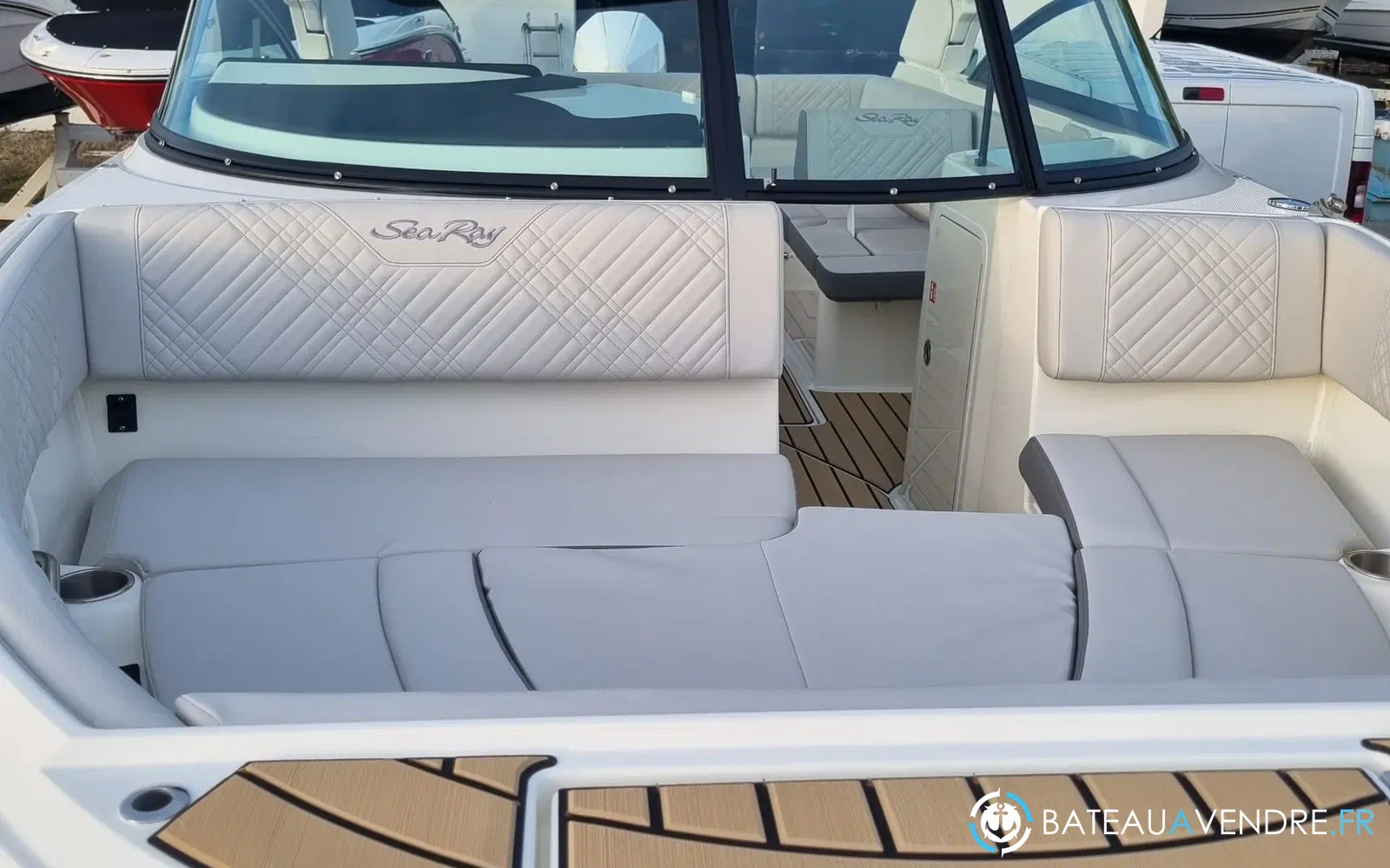 slider 14 Sea Ray SDX 250 OB