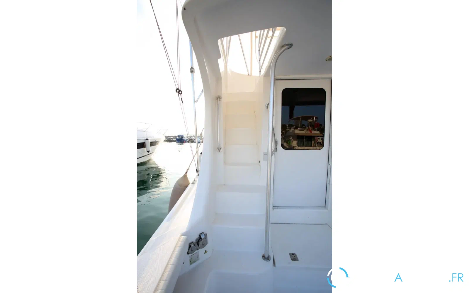 slider 5 Luhrs 41 Convertible