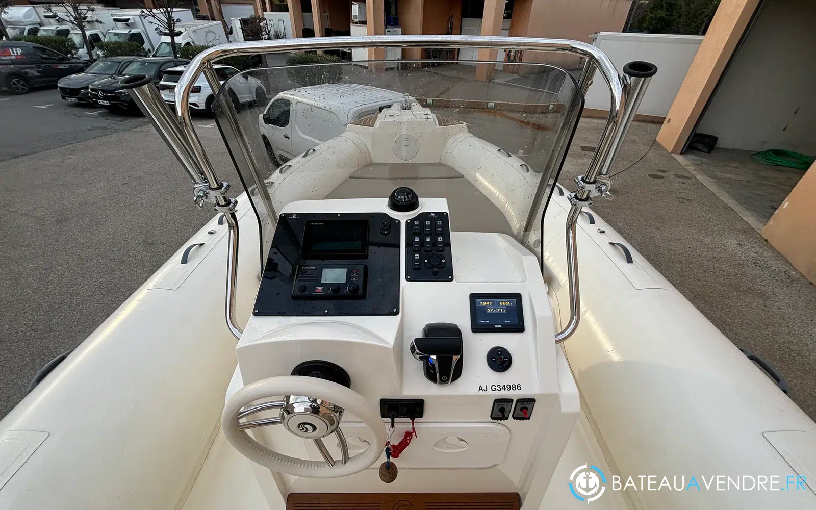 slider 11 Capelli Tempest 775 Luxe