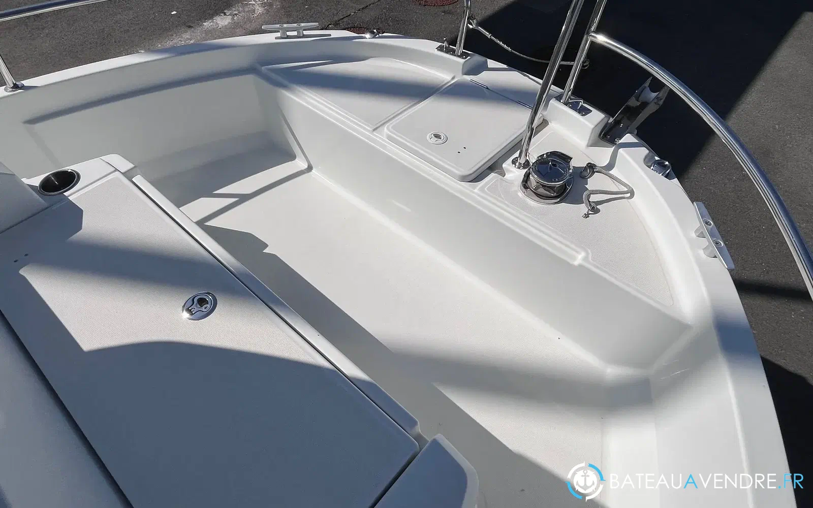 slider 3 Jeanneau Merry Fisher 795 Sport