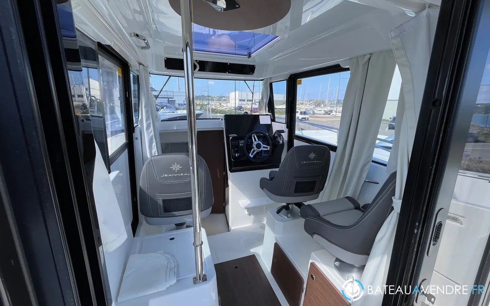 slider 7 Jeanneau Merry Fisher 795 Sport