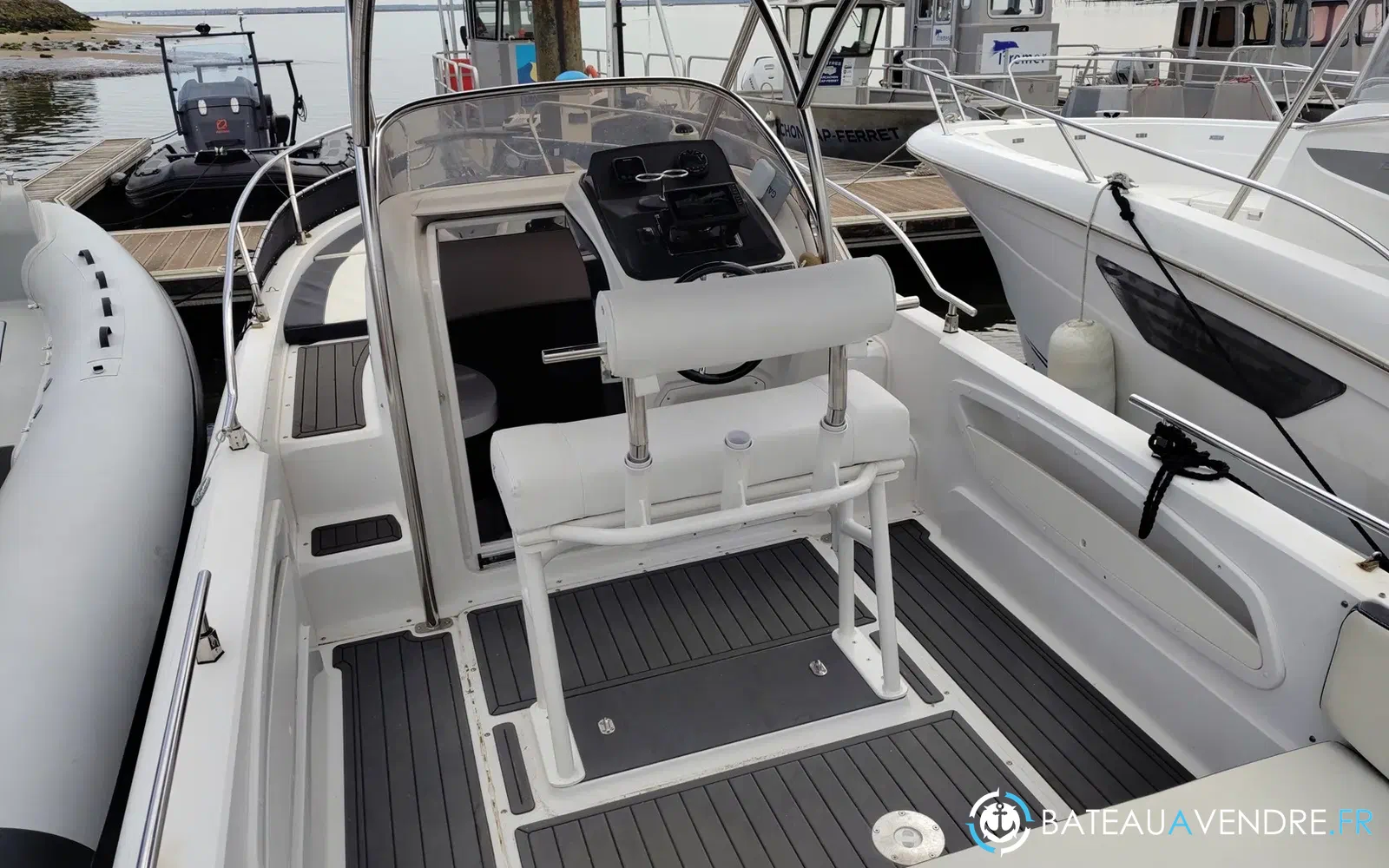 slider 3 Ranieri Shadow 24