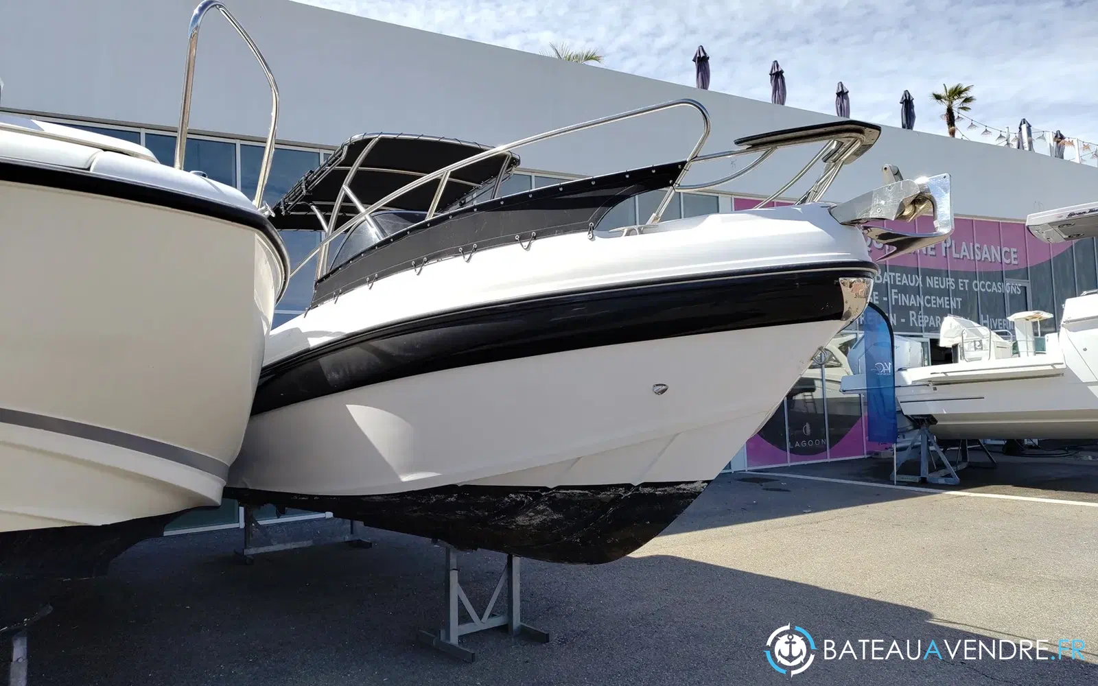 slider 41 Ranieri Shadow 24