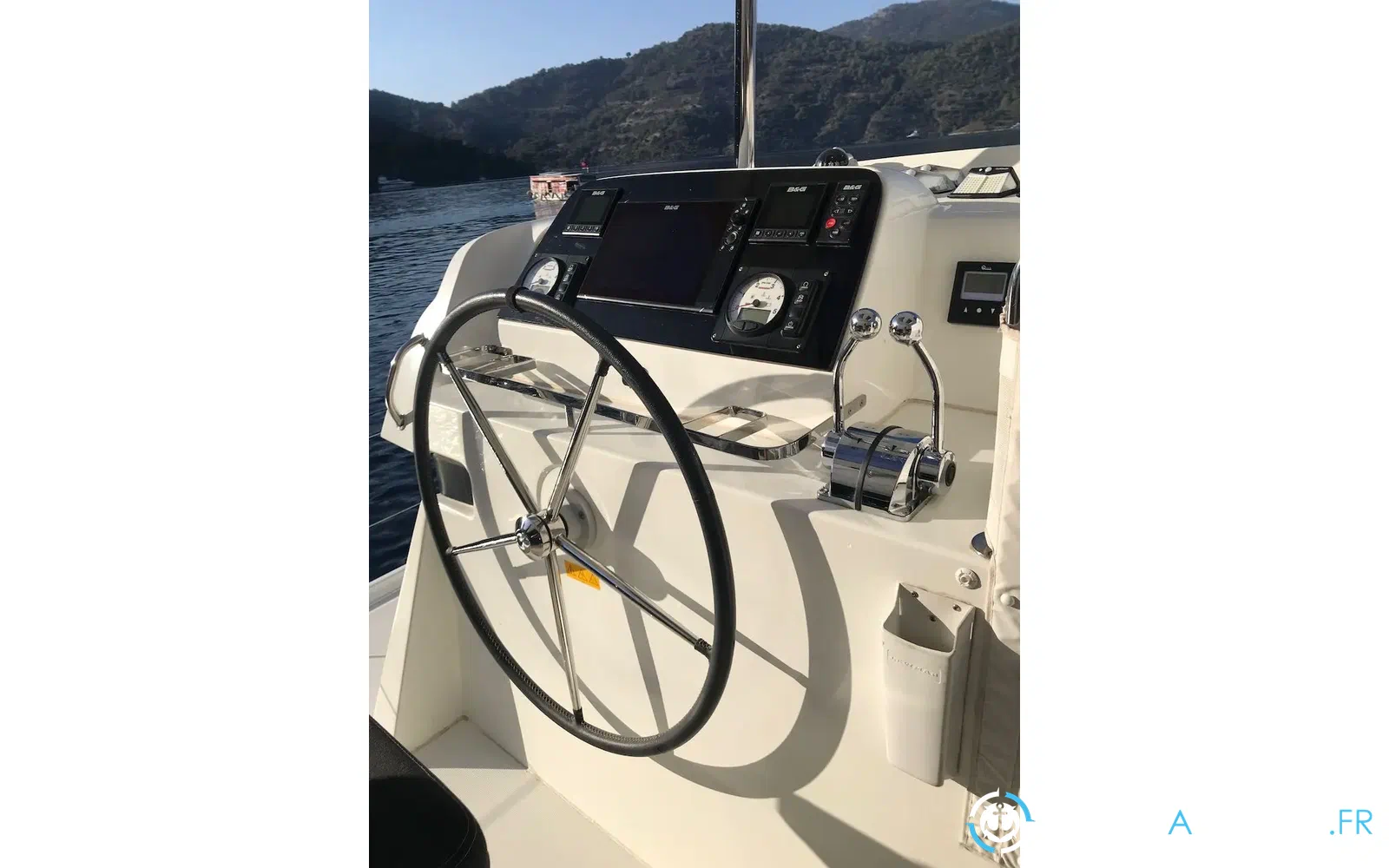 slider 23 Lagoon 42
