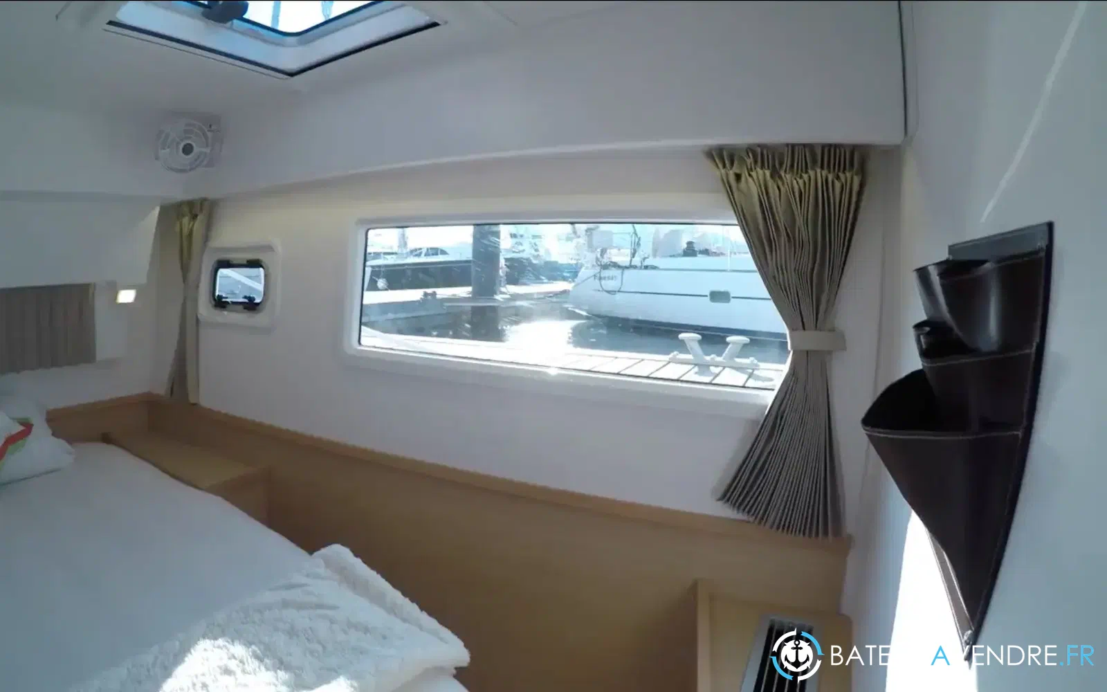 slider 42 Lagoon 42