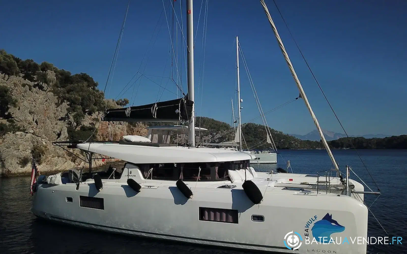 slider 6 Lagoon 42