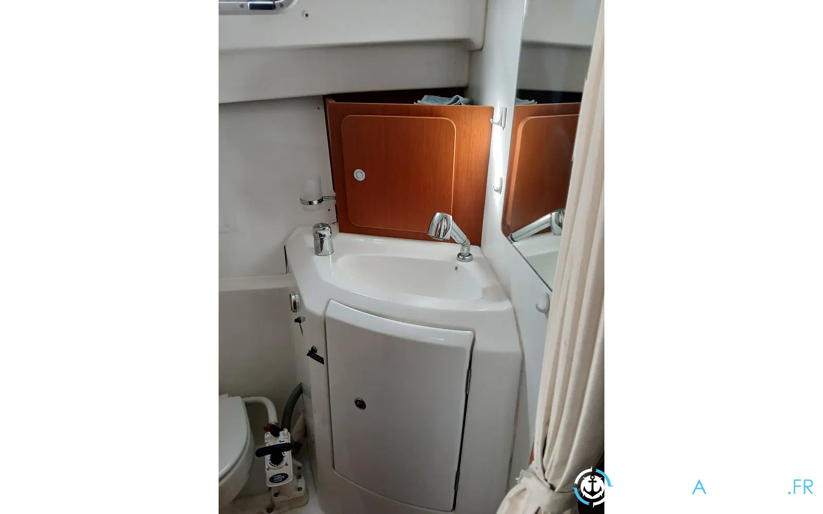 slider 9 Beneteau Antares 8 S